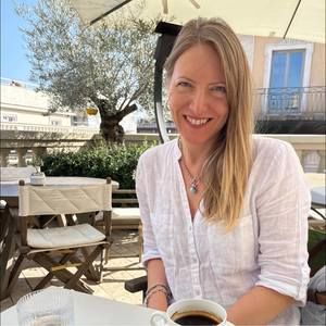 Meet your Posher, Maria